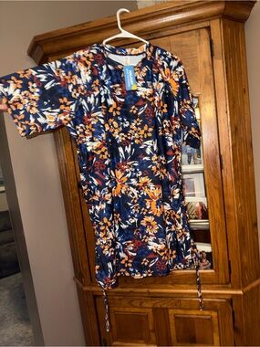 NEW NWT 2X Plus Halcurt Navy Floral Tie-Hem Sun Swimsuit Cover Up